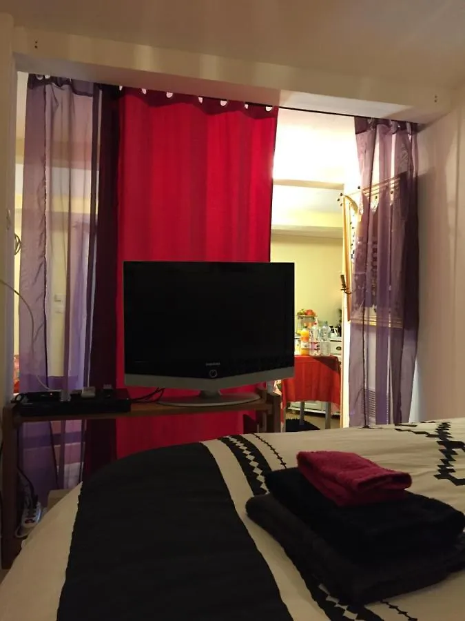 Dependance Privee - Halte Route Apartment Le Thor France