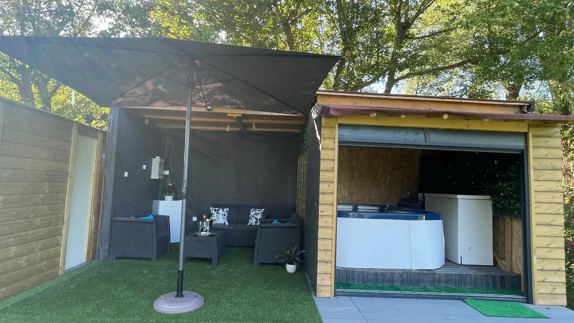 Dependance Privee - Halte Route Apartment Le Thor Homestay