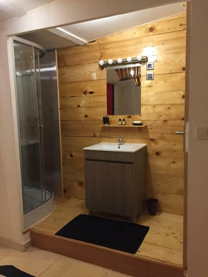 Homestay Dependance Privee - Halte Route Apartment Le Thor